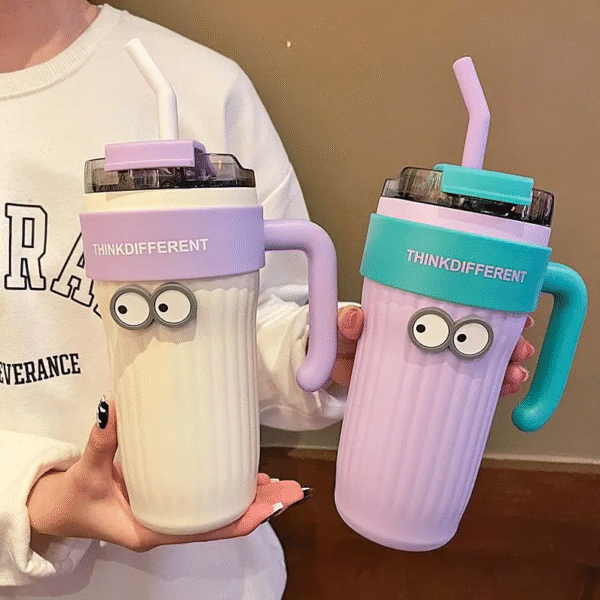 Imported 860ml SUS 316 Stainless Steel Vacuum Insulated Handle Tumbler with Steel Straw Tumbler for School Kids Girls and Boys